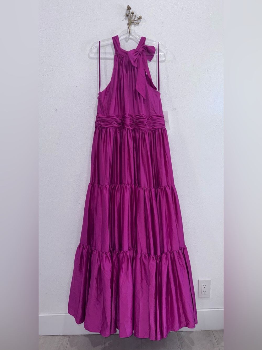 Elegant Fuchsia Halter Maxi Dress - Women - Picture 5 of 14